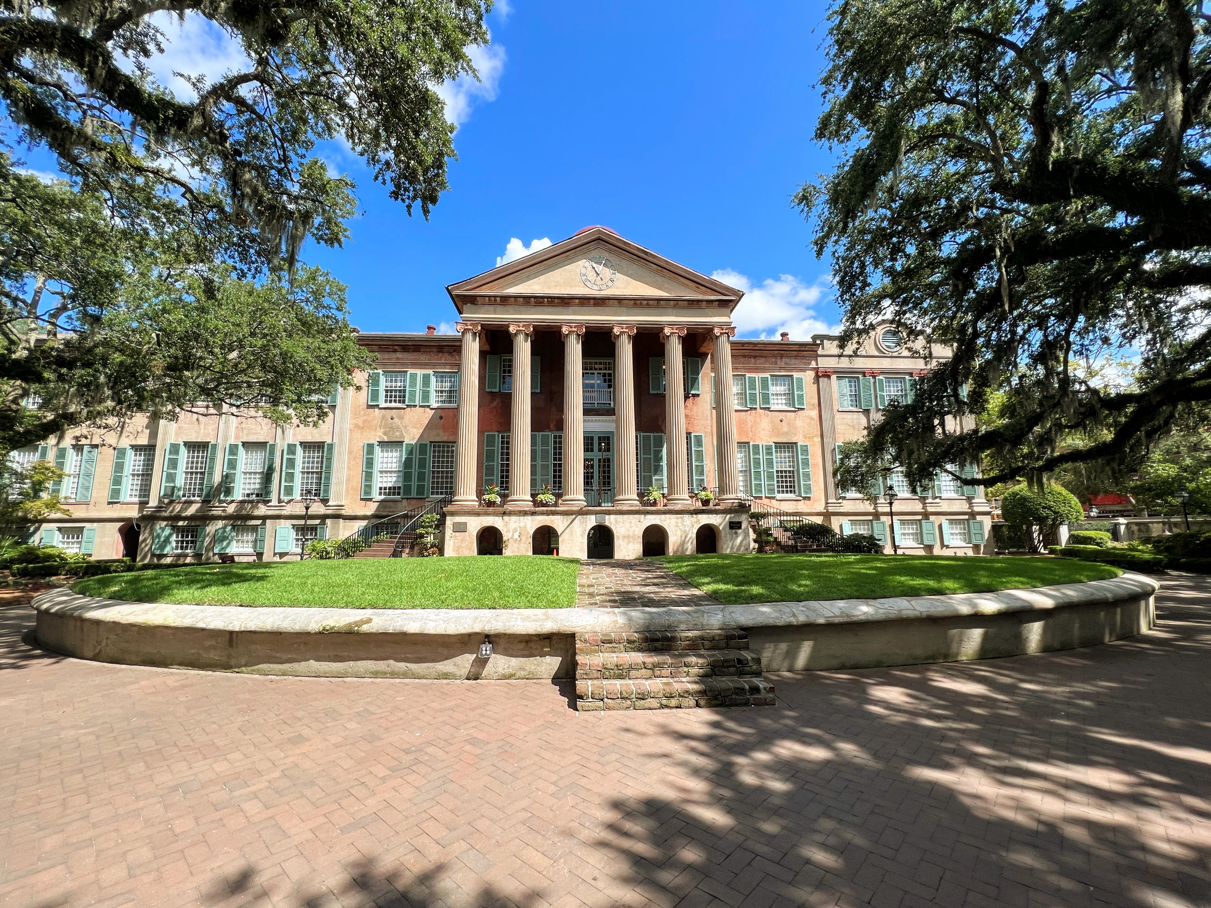 How to Plan a College Tour Vacation: 5 Tips